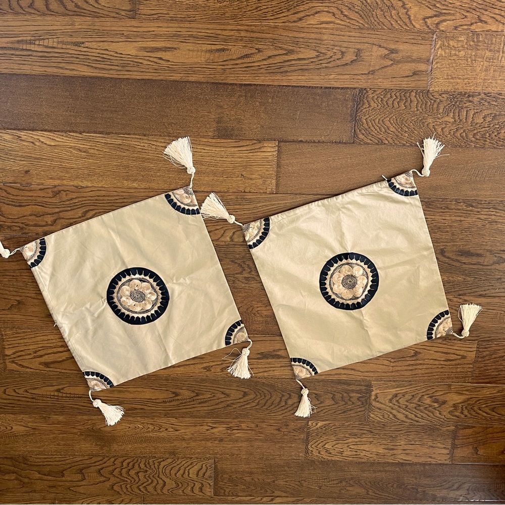 Pillow covers - Picture 5 of 6